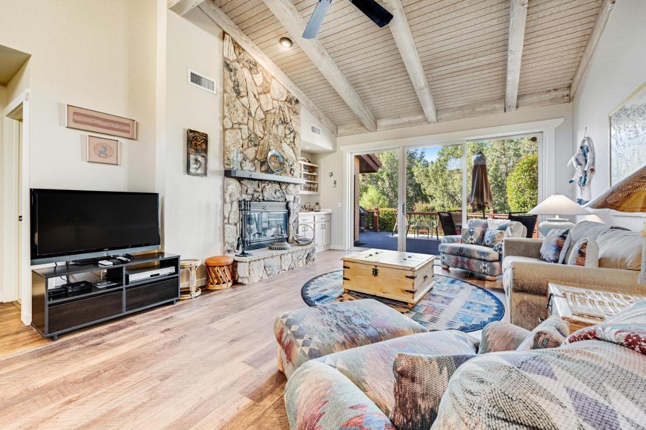 2 Bed 2 Bath Vacation In