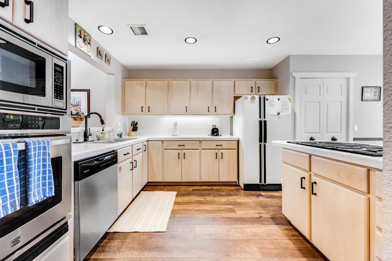 2 Bed 2 Bath Vacation In Holiday home *